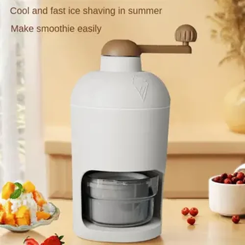 Mīkini hau keʻokeʻo ʻili ʻole ʻole me nā ʻōpala me ka hau i kahi ʻoki ʻia i ka hale hau hale lima lima 500ml.