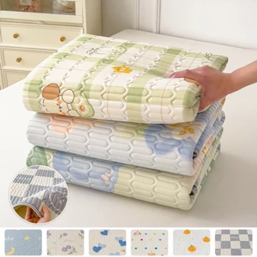 ʻEkolu ʻāpana Latex moena ʻo Summer Cool Feeling Ice Silk Latex Bed Cover Light Luxury Air Conditioning Mat Bed thin Summer Bed sheet