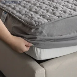 Có thể giặt được Vỏ bọc giường cỡ Queen Trang bị ga trải giường 140x200cm Vỏ bọc nệm Dập nổi Mền bông King Tấm bảo vệ nệm
