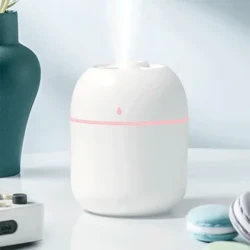 I-Air Humidifier Sprayer Ephathekayo Yasendlini Isisetshenziswa Somoya Somoya Isifanisi Esithulile Esishintshashintshayo esingu-220ml I-Tabletop Home Aromatherapy Perfume