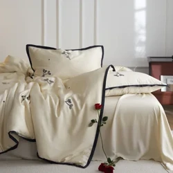 Class a 100 Lanjing Tencel Комплект от четири части Summer Ice Silk Чаршафи Завивка