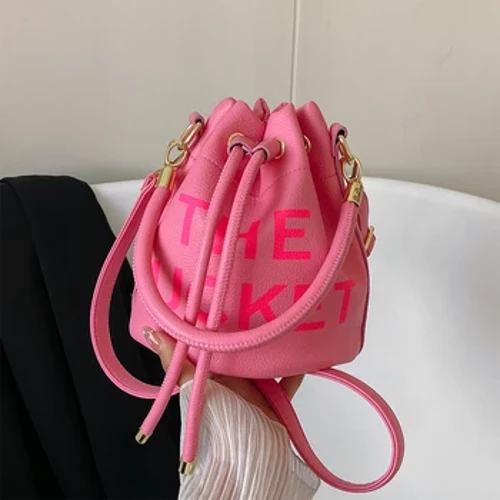 I-Bucket Bag Designer Izikhwama Zomzimba Zabesifazane I-Brand Luxury Sling Ehlombe Izikhwama Zowesifazane Zesikhumba Esincane Isikhwama Sesikhwama Sesikhwama Se-Bolsa