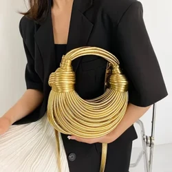 Håndtasker til kvinder 2024 Ny i guld Luksus Designermærke Håndvævede nudeltasker Reb Knyttet Pulled Hobo Sølv Aften Clutch