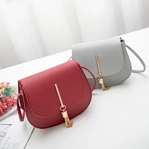 PU enkelt skuldertaske kvast små runde tasker til femme messenger firkantet taske clutch tasker til kvinder 2023 New Fashion