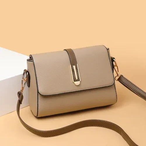 Liten fyrkantig väska för kvinnors moderiktiga mjuka läder crossbody-väska med enkel axel i enfärgad moderväska med hög kvalitet
