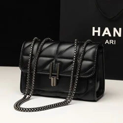 Klassesch gesteppt Detail Square Bag, zolidd Faarf Flap Schëller Sak, All-Match Kette Bag