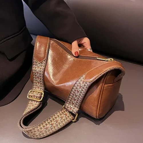 Vintage PU charm Boston ayollar kichkina sumkasi va sumkasi Moda dizayneri o'zaro faoliyat sumkasi ayol kundalik sayohat yostig'i elkama-sumkasi
