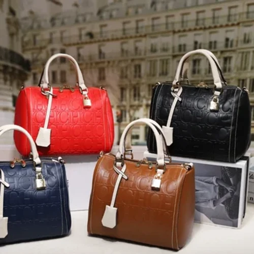 CH Women's Shoulder Bag Mga De-kalidad na Handbag Marangyang Brand Boston 2024 Bagong Designer Pillow Mga Babaeng Handbag