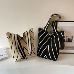 Strikkede håndtasker med stor kapacitet Casual vævet skuldertaske Håndtag Totes Kvinder Håndvævet taske Knot Wrist Bag