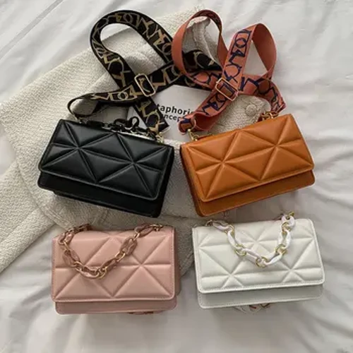 Borsa a tracolla da donna alla moda Borsa con patta in pelle PU Borsa a tracolla casual con catena in metallo di grande capacità femminile