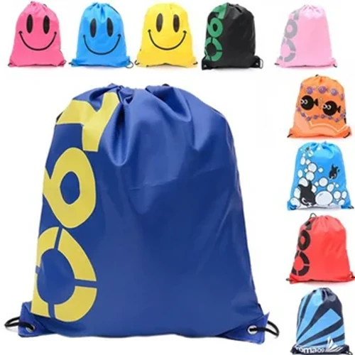 Isikhwama Sokubhukusha Esingenamanzi Ebhishi Engangeni Manzi I-Drawstring Ubhaka Wokuhlela I-Gym Storage Izingubo Zethawula Lezicathulo