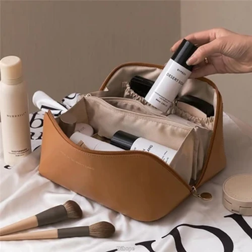 Mála Cosmaideacha Taistil Móracmhainne Pouch Makeup Leathar Inaistrithe Mná Mála Nigh Uiscedhíonach Seomra Folctha Kit Leithris Ilfheidhm