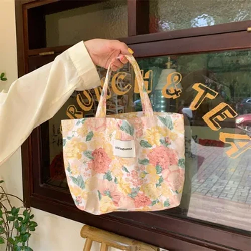 1 Piece Elegant Aesthetic Floral Lunch Bag for Women Retro European Style Handbag Portable worker Summer Canvas Storage Bag