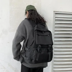 Nagy kapacitású iskolatáska számítógépes táska fekete laptop munkastílusú hátizsák Munkaruha Üzleti utazási hátizsák Multifunkcionális