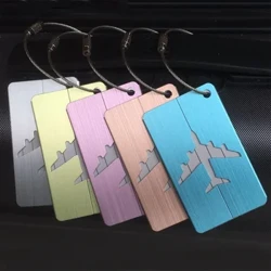 Moda metalezko bidaiako ekipaje etiketak Ekipajearen izena etiketak Maleta helbidea etiketa euskarria Aluminiozko aleazio ekipajearen etiketa Bidaia osagarriak
