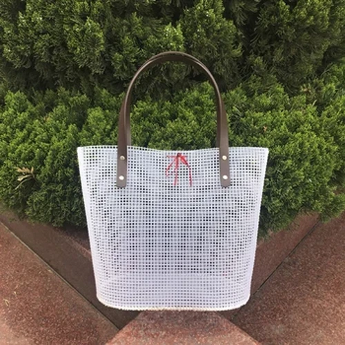 Broderihinkpåse Hjälpstickning Sömnad Vävning Plastnät för gör-det-själv-tillbehör Handgjorda Easy Knit Helper