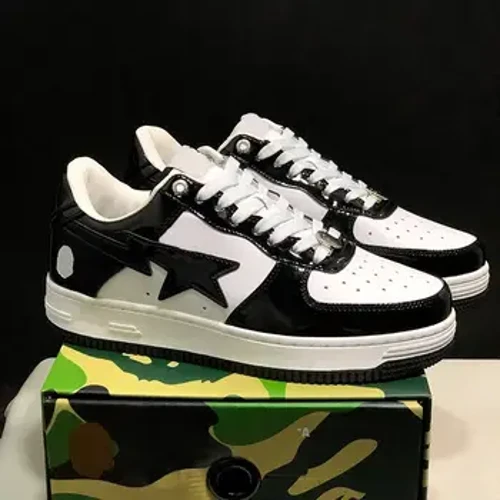2024 Dylunydd Esgidiau Achlysurol Isel i ddynion Sneakers Lledr Patent Du Gwyn Glas Cuddliw Sgrialu loncian Seren Chwaraeon