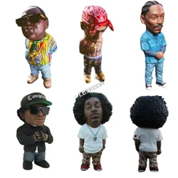 10CM Ca Sĩ Nhạc Hip Hop Nhựa 2 Tượng Pac Tượng Hình Rapper Ngôi Sao Điêu Khắc Nghệ Thuật Hiện Đại Nhựa Hàng Thủ Công Cho Máy Tính Để Bàn Trang Trí trang Trí Nhà