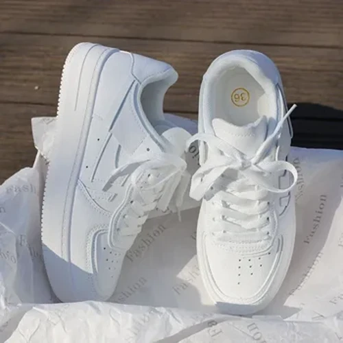 Dam Sneakers 2024Mode Andas Vulkaniserade Skor Dam Pu-läder Plattformsskor Dam Snörning Fritidsskor
