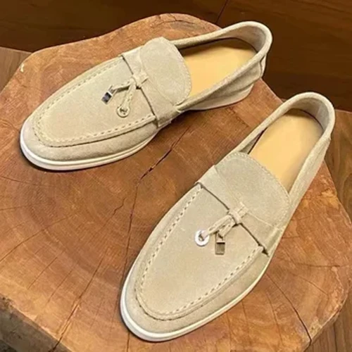 Ama-Loafer Wabesifazane Besikhumba Amaflethi Avilaphayo Ama-Moccasins Izicathulo Eziyisicaba Intwasahlobo kanye Nekwindla Entsha Yehlobo Ehambayo Ama-Sneakers Okushayela Abesilisa Izicathulo Ezivamile