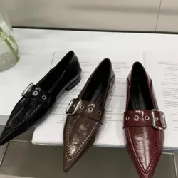 Zapatos planos con punta estrecha para mujer, mocasines informales sin cordones con cadena de Metal de lujo, planos de bailarina, informales, a la moda