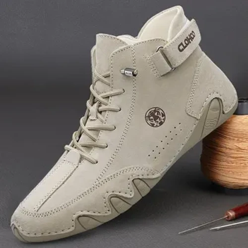 Zapatos de cuero genuino para hombre, botines 2023, zapatillas de deporte para hombre, zapatos informales ligeros con cordones, mocasines de moda, botas cálidas de invierno 2023