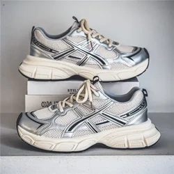 Faisean bhFear mogalra Sneaker Corr Mens Bróga Lása-suas gonta d'Fhir Uile-mheaitseáil vulcanized bróg Bróg Bun Nua Fireann Trendy Tiubh