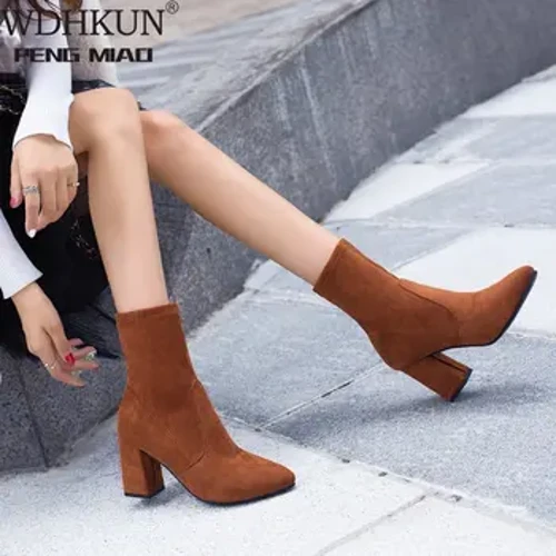 Botines de tacón grueso aterciopelados negros y marrones, zapatos de invierno para mujer, bonitos y elegantes botines cortos con punta estrecha y tacón alto que mantienen el calor