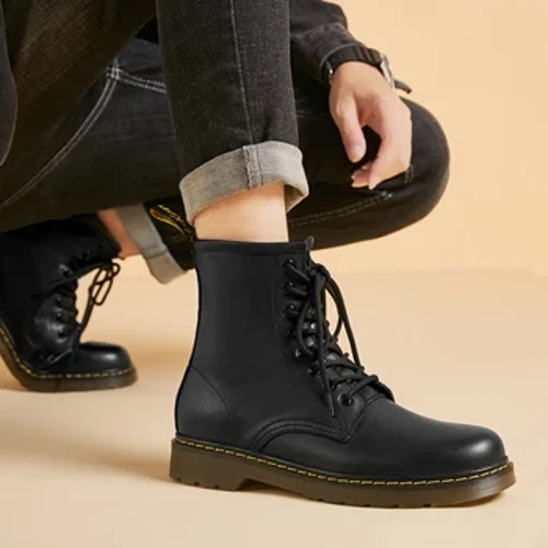 Bottines Martin classiques en cuir véritable à Six trous pour hommes et femmes, bottines courtes d'équitation à la mode, Style britannique, bottes militaires pour femmes