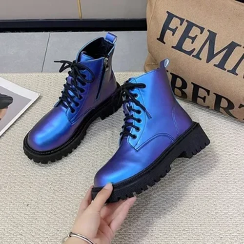 2024 Emakumeen Laser Gothic Boots Berriak Udazken eta Negu Iragazgaitza Euri Oinetakoak Moda Charolezko Emakumeen Martin Botak