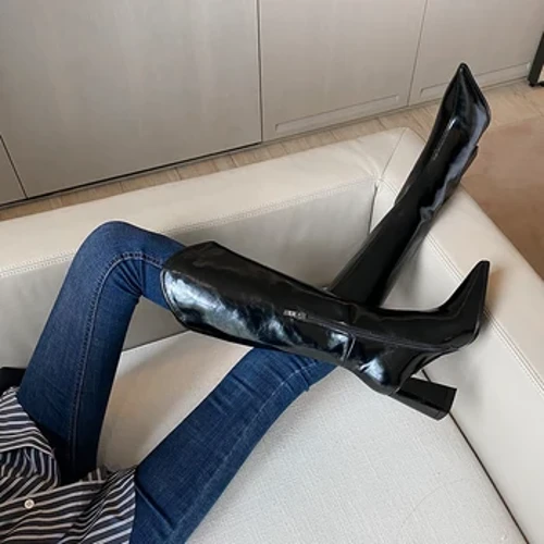 INS – bottes longues beiges à talons hauts pour femme, bottes d'équitation de styliste à bout pointu, hauteur du genou, nouvelle collection automne hiver 2021