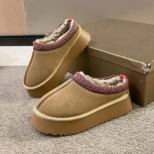 Chaussures plates en daim pour femmes, pantoufles chaudes et décontractées à plateforme, bottes de neige en fourrure à bout rond, Slingback, nouvelle collection automne-hiver 2023