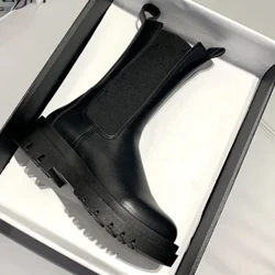 I-Chelsea Entsha Yokunethezeka Amabhuzu Abesifazane Ama-Ankle Boots I-Chunky Winter Shoes Platform Ama-Ankle Boots Slip ku-Chunky Heel BV Boot Brand Designer