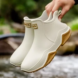 Erkekler Siyah Yüksek Top Ayak Bileği Çizmeler Yağmur Rahat Düz Rainboots Erkekler için Moda Kauçuk Yağmur Çizmeleri Su Geçirmez Ayakkabı Boyutu 36-44
