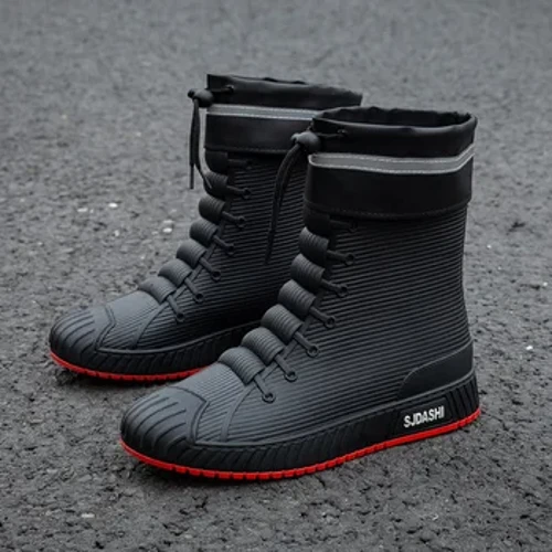 Sapatos impermeáveis ​​de tubo curto casual versátil e veludo para manter o desgaste que não é resistente ao desgaste e confortável para usar botas de chuva