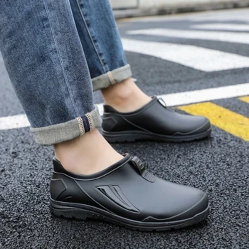 Reenschuhe Männer Kuerz Outdoor Aarbechtsschuhe Low Top Waasserdicht Gummi Gaart rutschlos Work Boots Liichtgewiicht Wanderschong