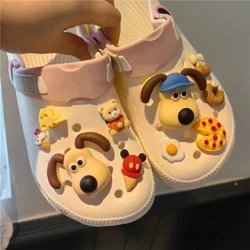 2024 Panas Baru Kedatangan 1 Set Anjing Lucu Aksesoris Sepatu Anak Laki-laki Anak Perempuan Sandal Taman Sepatu Gesper Dekorasi Fit Pesona