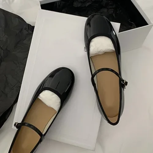 Lolita fa'ata'amilo i tamatama'ivae fusi fa'amau mary Janes tama'ita'i loafers mafolafola seevae tama'ita'i piniki/silver ballerinas fa'ase'e i muli mulivae moccasins 2024