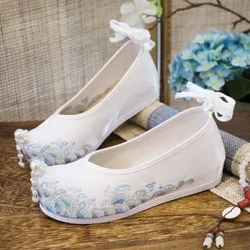 Maogu – chaussures brodées pour augmenter la hauteur intérieure, chaussures plates pour femmes, escarpins tendance de Style chinois, chaussures Hanfu de Style ancien, 2023