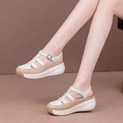 Spring Summer New Style Soft Bottom Roman Straight Buckle Hollow Out Women's Casual Shoes Vintage Look Flats Para sa Mga Ina