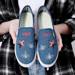 Tuval kadın vulkanize ayakkabı bağcıklı düz ayakkabı kadın spor ayakkabı örgü nefes çiçek konfor anne ayakkabısı Zapatos De Mujer