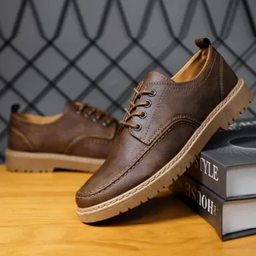 Erkek Deri Ayakkabı 2024 Klasik İş Resmi Elbise Ayakkabı El Işi Oxford Ayakkabı Erkekler Rahat Loafer'lar Nefes Moccasins