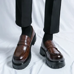 Nā kāmaʻa maʻamau o nā kāne ma luna o nā ʻoihana ʻOxfords nā kāne mānoanoa Soled Formal Patent Ili lima hana lima ʻO nā kāmaʻa ʻaʻahu wāwae wāwae wāwae.