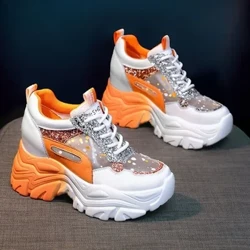 Sneakers za Chunky za Wanawake Viatu vya Kawaida vya Kupumua Viatu vya Kawaida vya 9cm Viatu vya Kabari Viatu vya Viatu vya Kike vya Michezo vya Baba2024