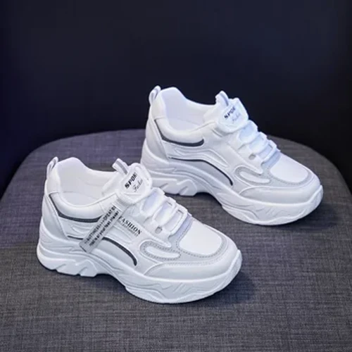 Scarpe da ginnastica alte interne da donna Scarpe bianche Scarpe da ginnastica sportive casual da corsa Scarpe da ginnastica da donna con tacco nascosto Zapatillas De Deporte