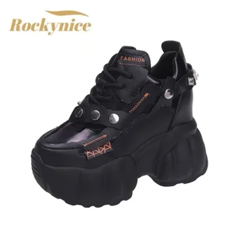 Vår Höst Kvinnor Chunky Sneakers 11CM Dolda Klackar Läder Fritidsskor Kvinna Kristall Hög plattform Dam Sport Pappa Skor