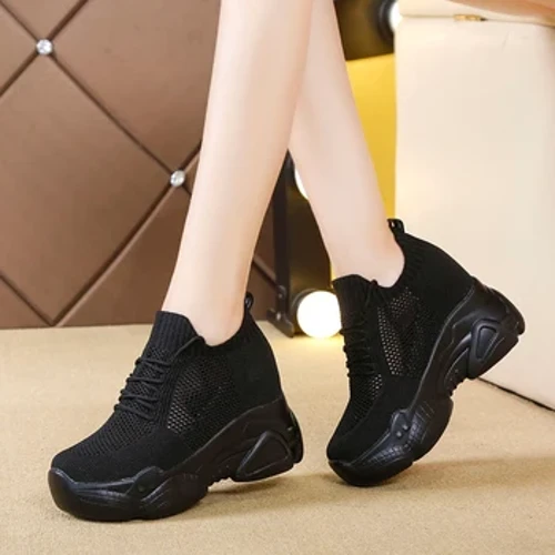 Versteckte Absätze Plateau-Sneaker Damen Atmungsaktive Air-Mesh-Keilsockenschuhe Damen 2023 Frühling Freizeitschuhe Zapatos De Mujer