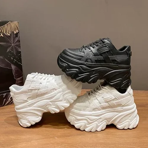 Sneakers trwchus gwyn menywod Llwyfan sawdl cudd yr hydref newydd esgidiau chwaraeon dad esgidiau Menyw Lace Up rhwyll anadlu Esgidiau achlysurol 8CM
