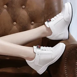 2023 New Spring Autumn High Top Wedge Platform Sneakers Casual Hidden Heels Ladies Sneaker Izicathulo Zabesifazane Ithenisi Yesifazane
