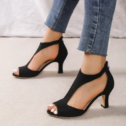 2023 HET Sommar Utomhus Fritidstofflor Sexig Modeplattform Flip Flops Designer Högklackat Sandaler Kilar Pumps Grunda bilder